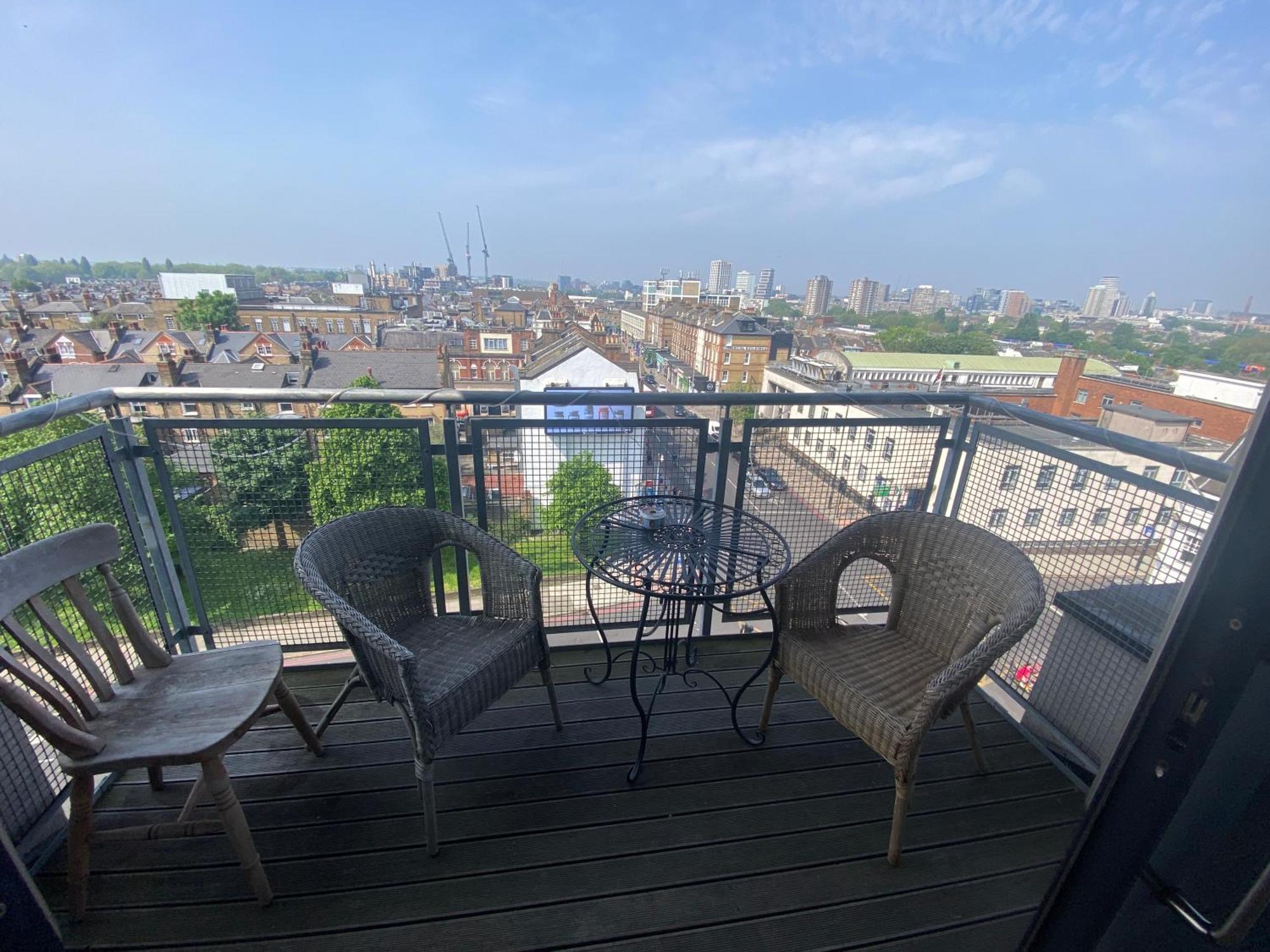 Apartmán Penthouse In Battersea Amazing Views Of Londýn Exteriér fotografie